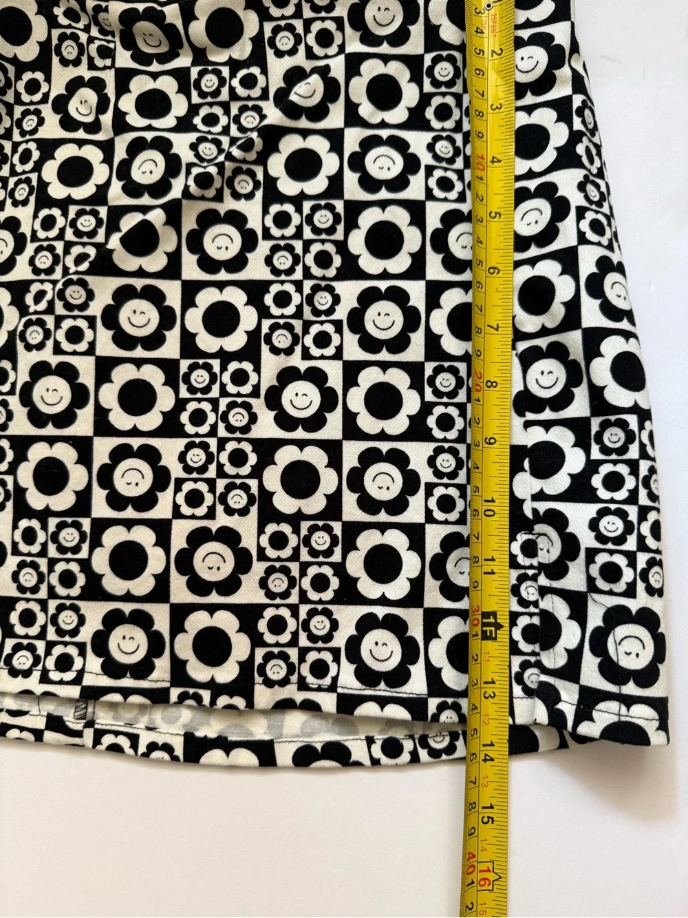 art class Black and White Floral Smiley Mini Skirt